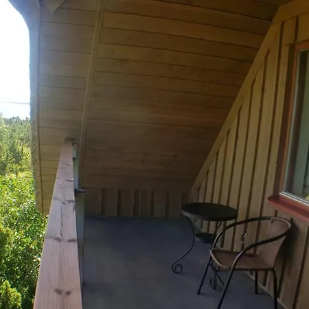 Linnutee Puhkemaja Puhkemaja *